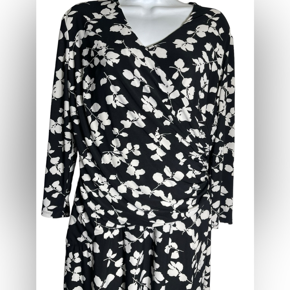 Ralph Lauren dress size 14‎ stunning black and white floral dress PERFECT 🖤🤍🖤 - Picture 2 of 5
